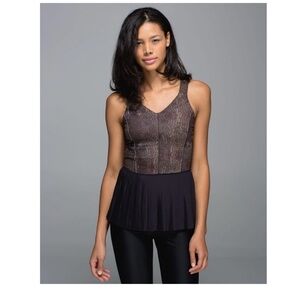 Lululemon city tank peplum out Brown and Black Sleeveless Top size 10